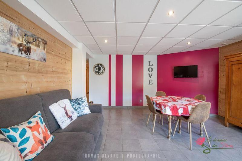 Le Domaine Des Fleurs - Appartement La Gentiane 热拉梅 外观 照片